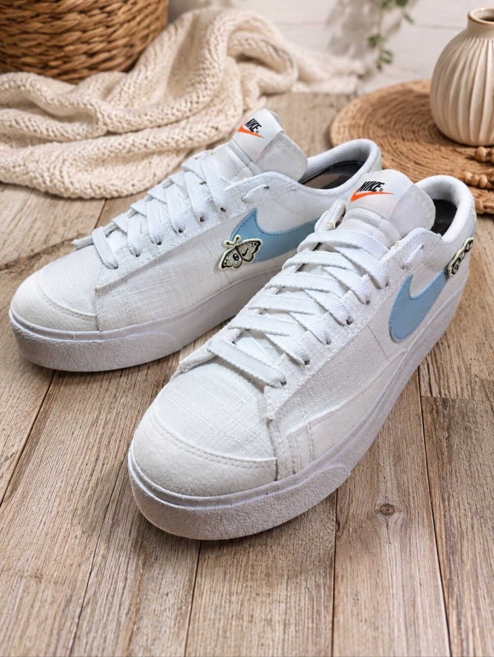 Nike Blazer Low Platform Air Sprung Butterfly DJ6376-100 Women's Size 8